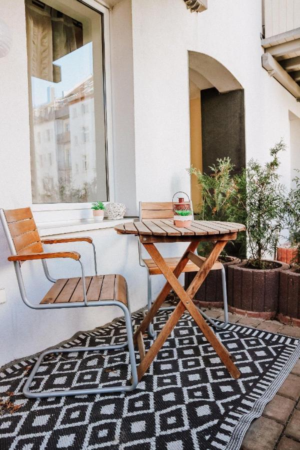 Gemuetliche Fewo Mit Balkon Leipzig Exterior foto